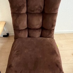 茶色 座椅子