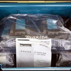 未使用 マキタ 18V パワーソースキット1 A-61226 BL1860B×2個 + DC18RD (