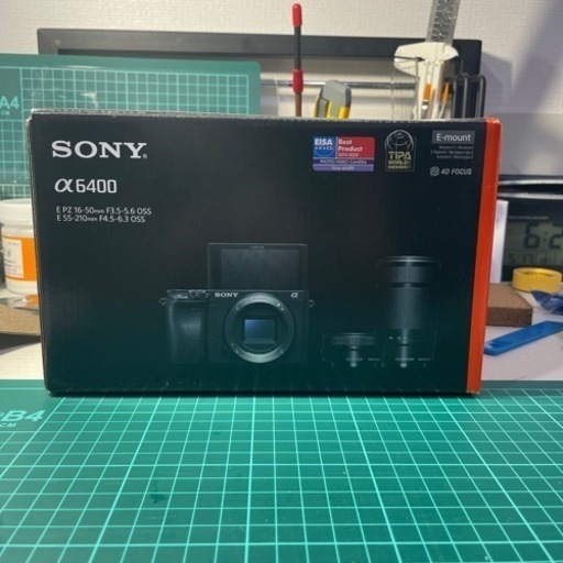 SONY α6400 ダブルズームレンズキット 54000円