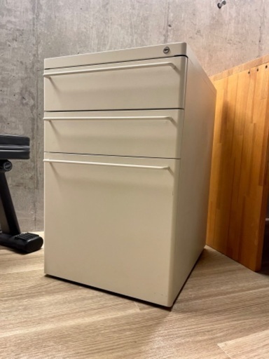 無印良品 スチールキャビネット ライトグレー