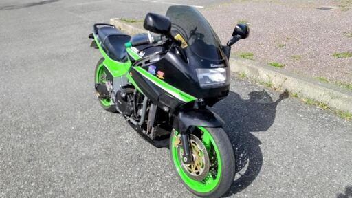 カワサキ　ZZR1100C　車検あり