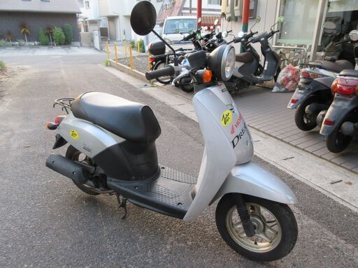 名古屋 トゥデイ シルバー ホンダ オイル、バッテリー新品 4スト 原付