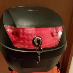 バイクリアボックス　28L