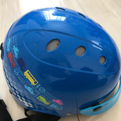 キッズ　ヘルメット　1歳から使用可　46〜52cm