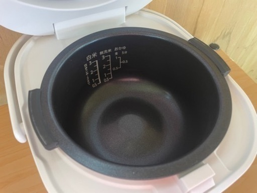 051802 シャープ 3合炊き炊飯器 2020年製