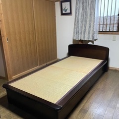 シングルベッド　畳　2台あります
