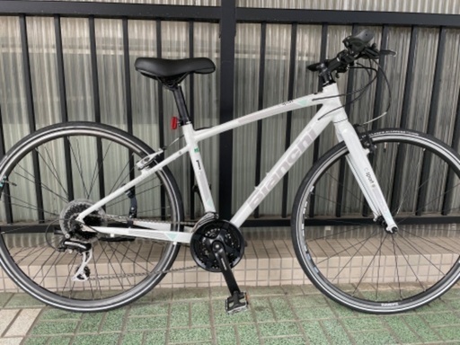 【取引中】クロスバイク Bianchi C SPORT 1
