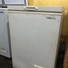 SANYO 冷凍ストッカー（動作確認済み）