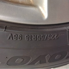 エルグランド　タイヤ