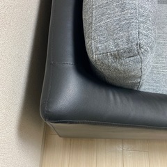 値下げしました）3人掛けソファ 禁煙、カバー付きにて一年使用
