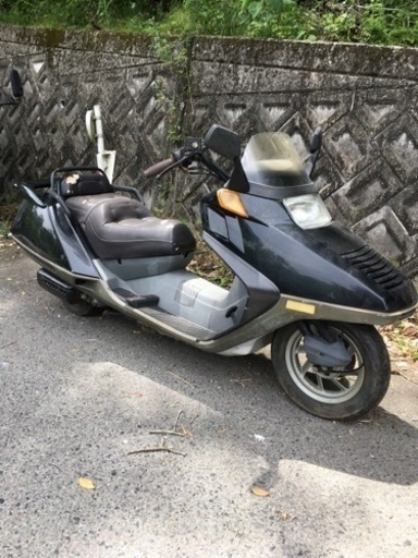 フュージョンタイプ　中華製バイク