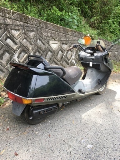 フュージョンタイプ　中華製バイク