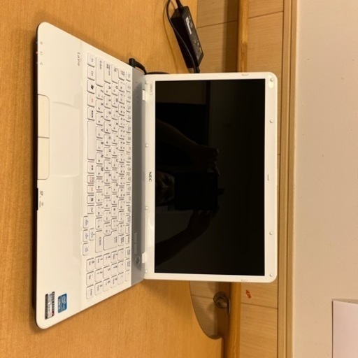 再投稿NECノートPc SSD120GBWindows10 メモリ8GB CPU. I5