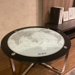 テーブル　世界地図