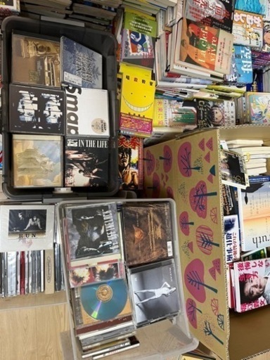 取引決定】漫画（ワンピースなど）、CD、文庫等 - その他 