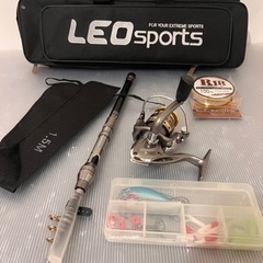 【美品】LEO LEシリーズ3000金属紡績釣りリール8玉軸受5...