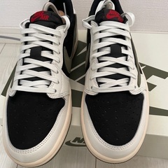 NIKE エアジョーダン1 トラヴィス　オリーブ