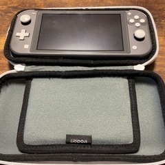 全国発送可・説明文参照・ソフト4本付属】Nintendo Switch Lite（黒）