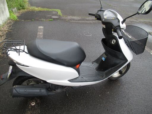 中古原付バイク ホンダタクト（白）保険3年付 新品ヘルメット カゴ付