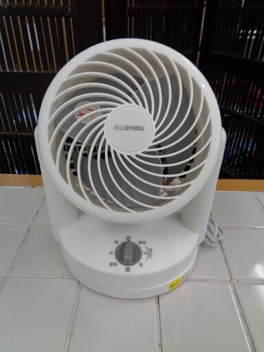 アイリスオーヤマ　サーキュレーター　PCF-EHD15-H　2019年製　中古美品