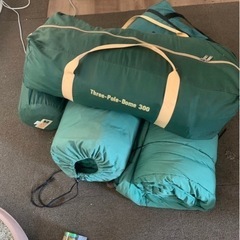 テントと寝袋4個