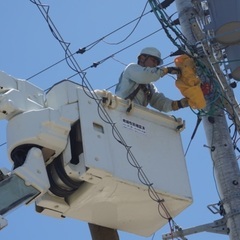 【社保・各種保険完備・安定した仕事をお探しの方】電柱設備工事 ○...