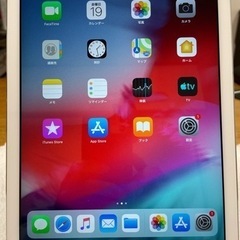 【中古品】iPad Air(A1474)本体16GBシルバーWi...