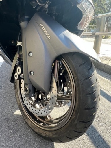 ストラ新品⭐️泉里香着⭐️衿付きダッフルコートバックフリルタックウールコート ストラ新品⭐️泉里香着⭐️衿付きダッフルコートバックフリルタック