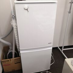 2ドア冷蔵庫（SHARP・17年製・137L）