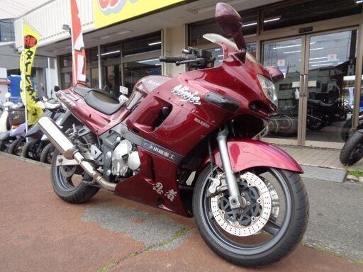 NO.4686　ＺＺＲ４００　Ｎ型　水冷４サイクル１６バルブ４気筒エンジン　ワインレッド　☆彡