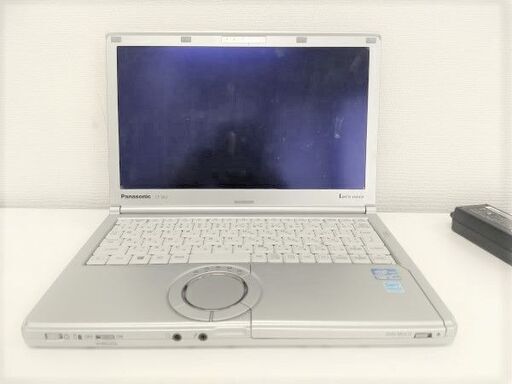 パナソニック　軽量モバイルノートパソコン　8,800円