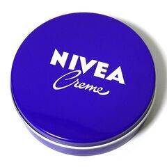 NIVEA 青缶 残5分の4以上