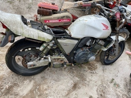 ホンダCB400 NC31 書類なし部品取り