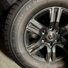 新型ハイラックスZグレード タイヤ、ホイール4本セット