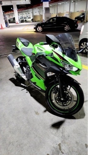 相場70万オーバー 爆安❕️車検付きNinja400 KRT　edition️　低走行