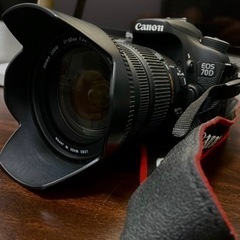 カメラキャノンEOS70D ＋　レンズSigma DC17-50