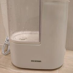 加湿器　アイリスオーヤマ