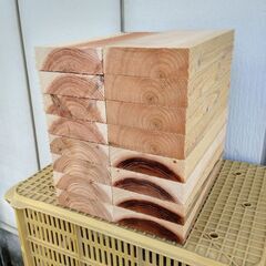 日本ミツバチ　重箱式　巣箱材　杉　16枚　4段