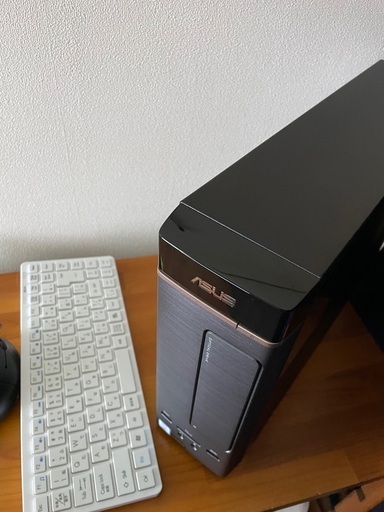 コンパクトなデスクトップPC ASUS K20CD I76700 コンパクトなデスクトップPC ASUS K20CD I76700