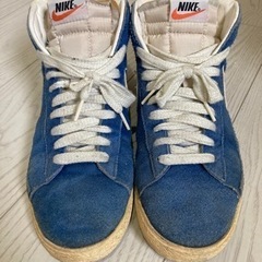 NIKE ブレーザー