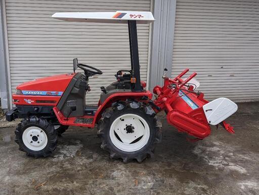 鹿児島発！ヤンマー14馬力トラクターKe4　前輪タイヤ新品　自動水平　自動深さ調整　キャノピー