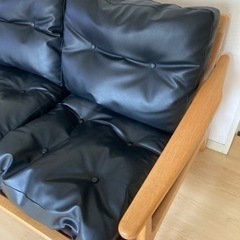 マルニ60  (maruni)  2人掛け　ビニールレザー　黒