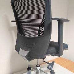 オカムラの椅子（ビラージュ）＋可動肘セット