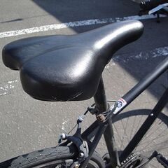 ☆ クロスバイク 27インチ 700×28C 21Technology 6段変速 ブラック 自転車 21テクノロジー 鍵・ライト無し ☆ 札幌市 東区 北20条店