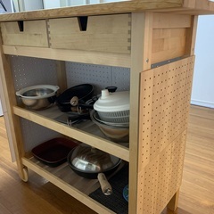 値下げ！IKEA キッチン作業台テーブル　FORHOJA 7月1...