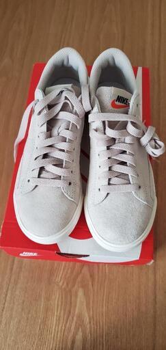 NIKEスニーカー