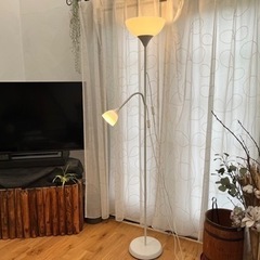 美品✨照明　おしゃれ　IKEA NOTフロアアップライト/読書ランプ　