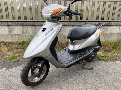 ☆低走行！ジョグ低燃費FIモデル☆プラグ・オイル・グリップなど新品交換で快調^_^50cc原付スクーター☆