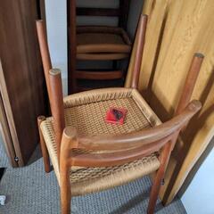 国産大型ダイニングテーブルとデンマーク製の椅子5脚セット