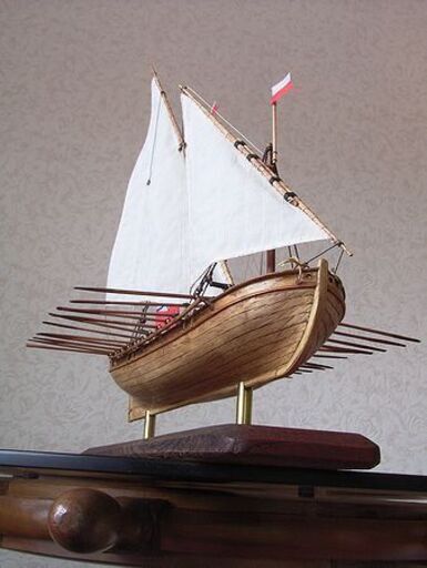 帆船模型完成品 ダブルボート　－あなたのお部屋に一層の品格を－ 帆船模型完成品 ダブルボート －飾るだけで部屋の雰囲気が一変－